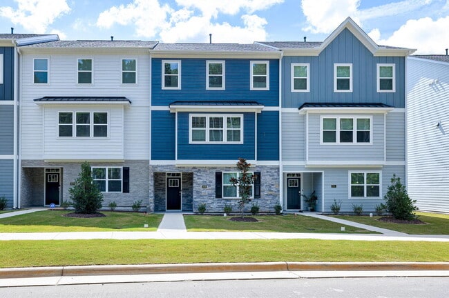 Building Photo - 2229 Horton Pk Dr Rental