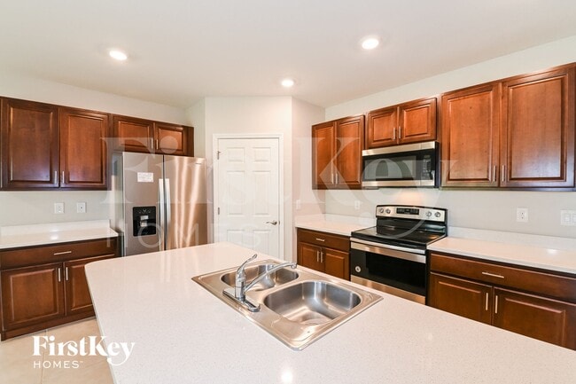 Photo - 2705 SW 4th Ln