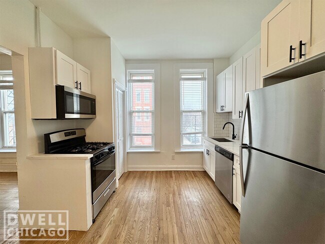 Photo - 1362 N Bosworth Ave Condo Unit 3B