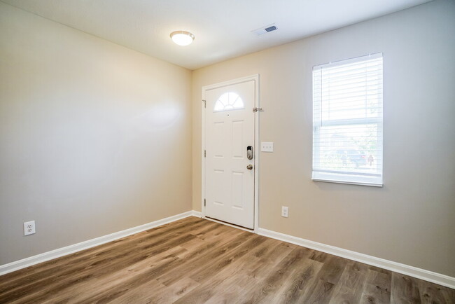 Photo - 7500 Willow Leaf Dr