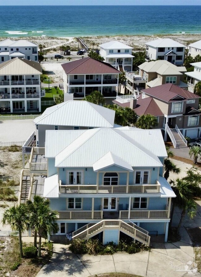 Building Photo - 20 Seashore Dr Rental