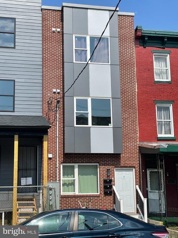 Photo - 667 N 39th St Unit 1