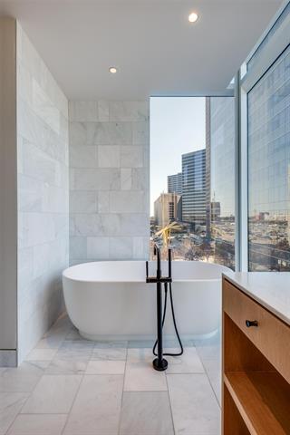 Photo - 1747 Leonard St Unit 403