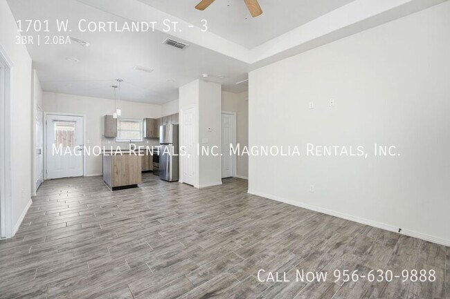 Photo - 1701 W Cortlandt St Unit 3