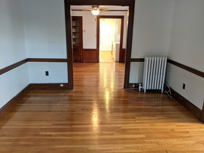 Photo - 66 Brock St Unit #3