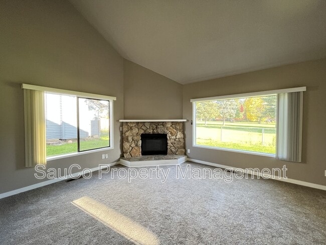 Photo - 20635 NW Lapine Way