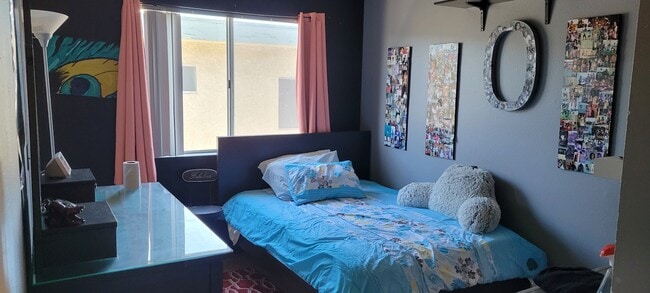 Photo - 335 E Plymouth St