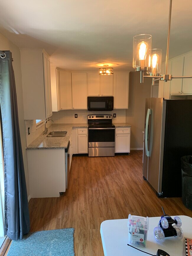 210 E Glendale Dr Rental House Rental in Columbia, IL