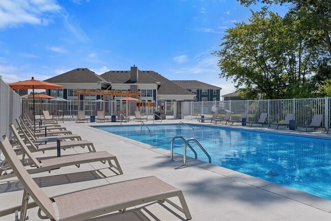 Shoreline Flats Apartments