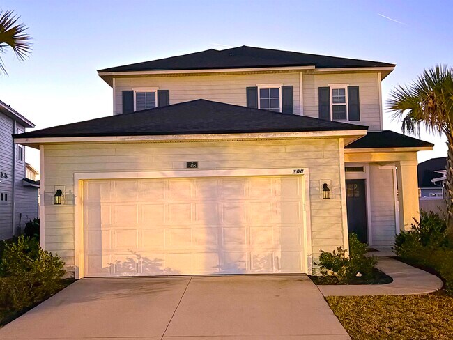 Photo - 308 Bermudez Wy