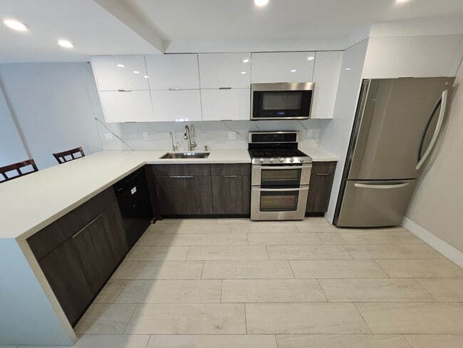 Photo - 6707 N Kendall Dr Unit VOP 116