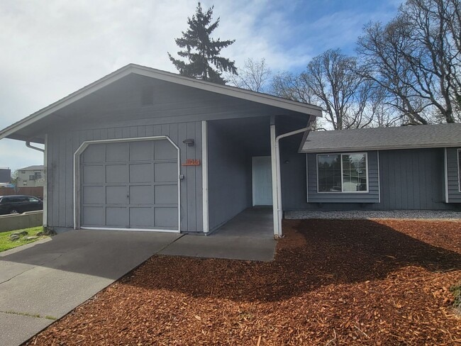 Building Photo - 11514 19th Ave Ct S