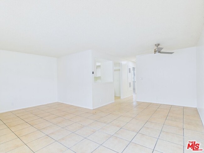 Photo - 236 S Ave 55 Unidad F