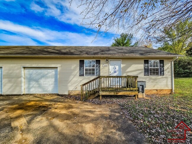 Photo - 200 Bryant Ave