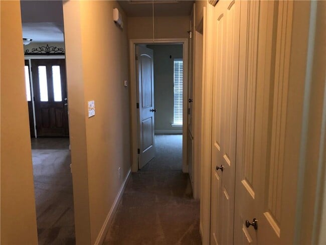 Photo - 8195 Savage Loop