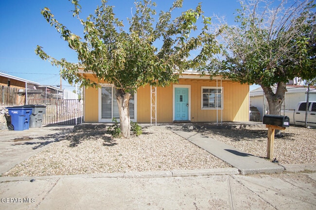 Building Photo - 3817 Thomason Ave