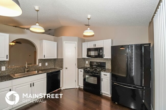 Photo - 7336 Lawn Tennis Ln