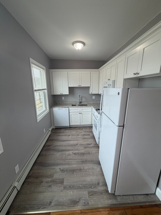 Photo - 559 Dorchester Ave
