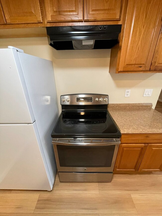 Photo - 2975 Neet Ave Unidad 2