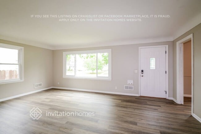 Photo - 7228 Harriet Ave