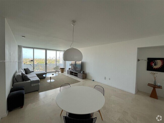 Building Photo - 9101 E Bay Harbor Dr Unit 1002 Rental