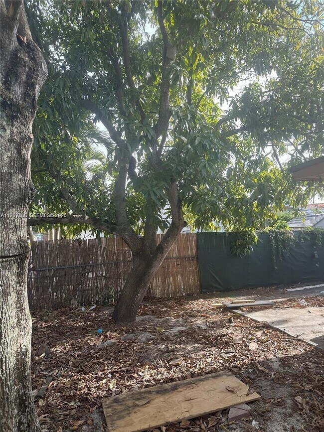 Photo - 3268 SW 25th St