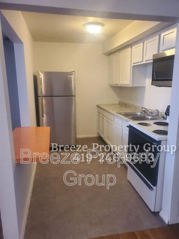 Photo - 1205 Moran Ave House