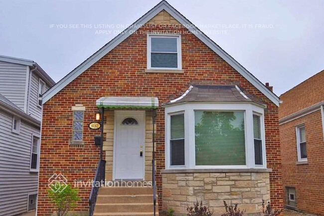 Building Photo - 6042 W Bryn Mawr Ave