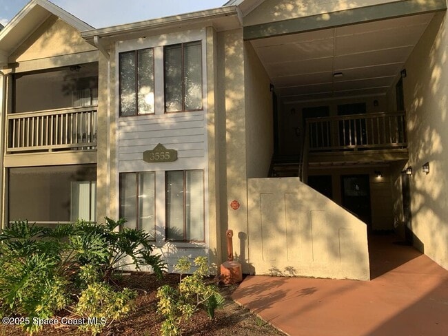 Building Photo - 3555 Sable Palm Ln Unit H Rental