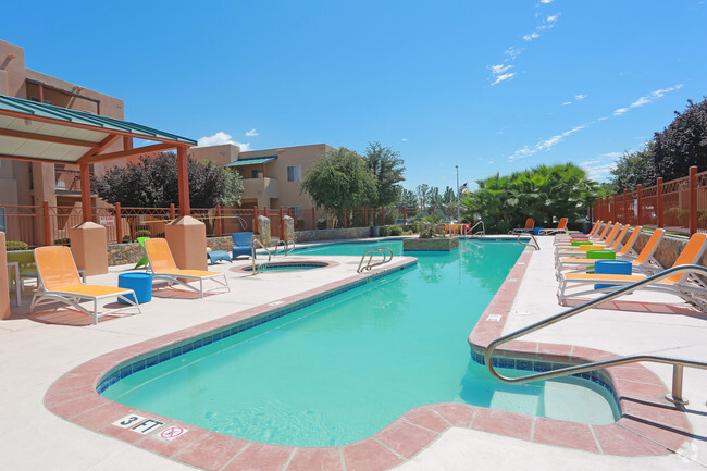 Building Photo - Casa Bandera Rental