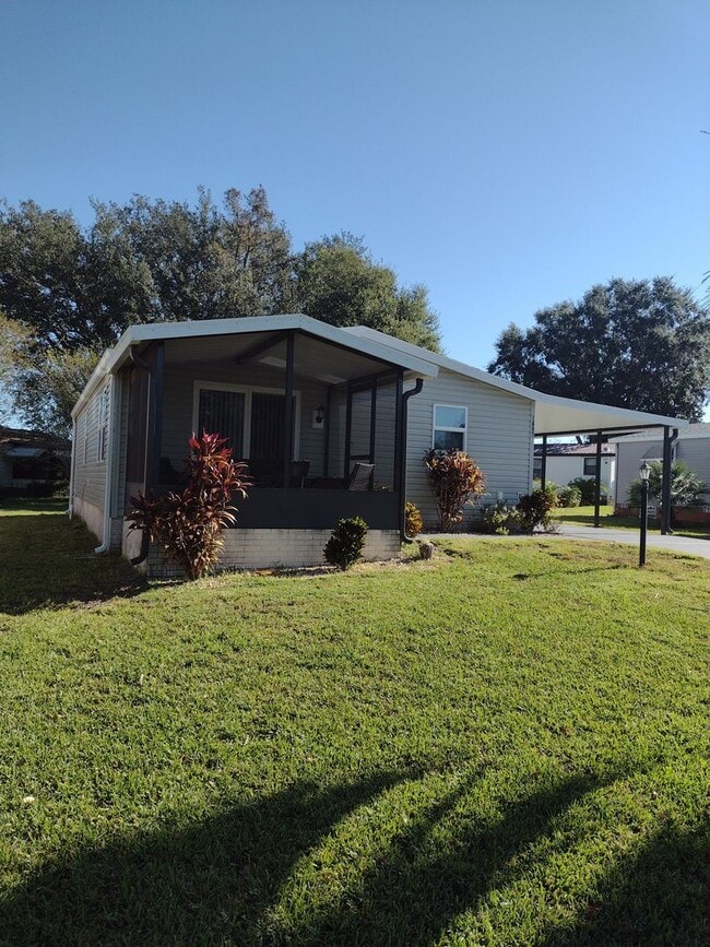 Photo - Remodeled Home in the Villages-Move in Ready