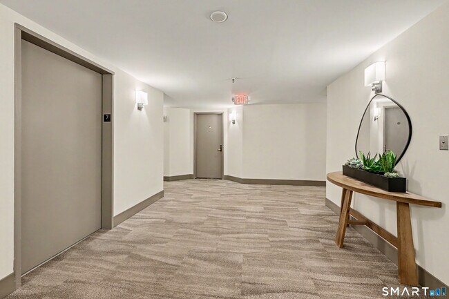 Photo - 25 Forest St Unit 7F