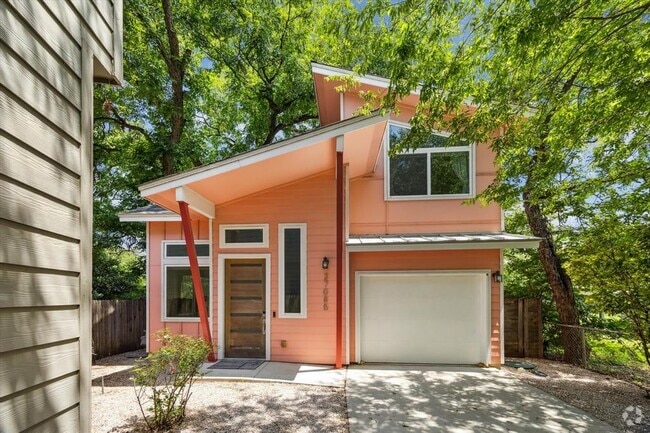 Building Photo - 2708 Willow St Rental