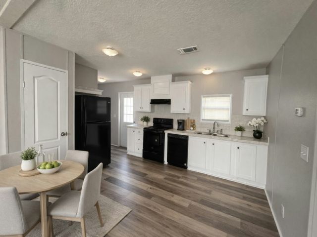 Photo - 9711 Polak Dr