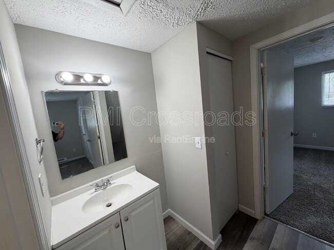 Photo - 2761 Wedge St