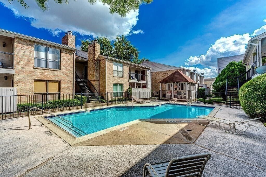 Photo - 2100 Wilcrest Dr Unit 123