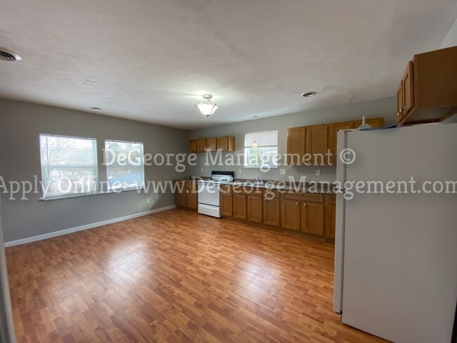 Photo - Burdick Estates Apartments
