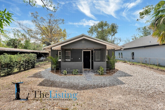 Building Photo - 1820 Rogers Ave Unit B - 1 Rental