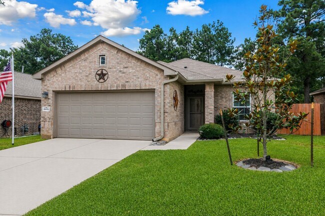 Photo - 18682 Legend Oaks Dr