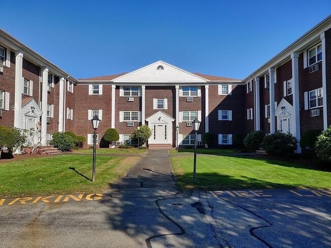 Building Photo - 132 Parker St Unit 6-I