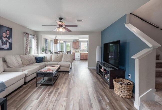 Photo - 5307 Viewpoint Dr