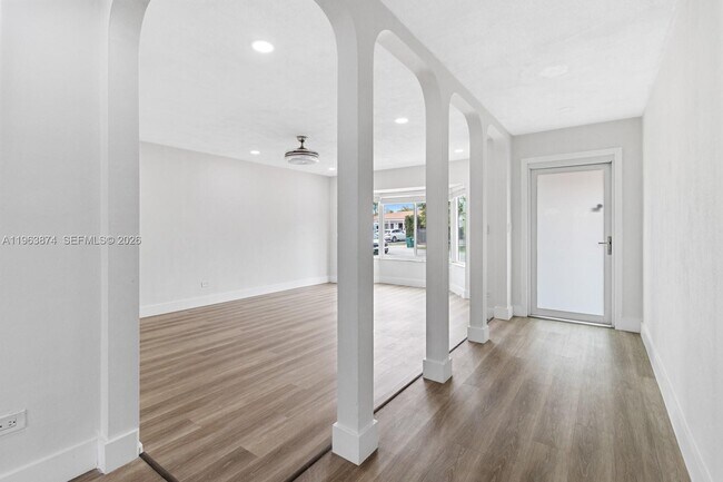 Photo - 2131 SW 98th Pl