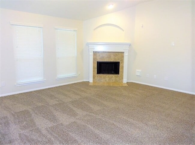 Photo - 2420 Avalon Trace Ln