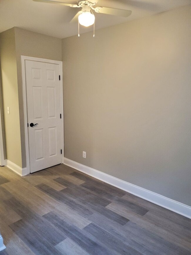Photo - 17 W Talbott St Unit 3C Available $550 3C