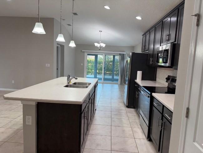 Photo - 94003 Woodbrier Cir