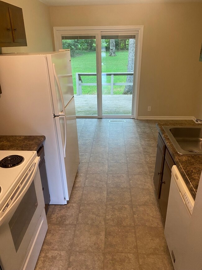 Photo - 1316 Diuguid Dr