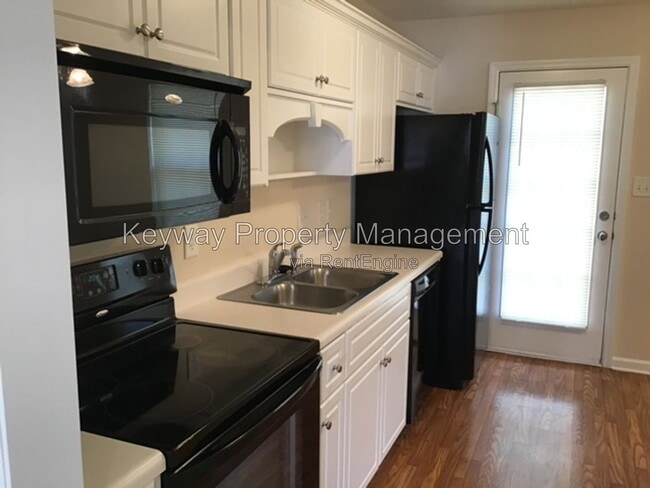 Photo - 306 Brock Ln