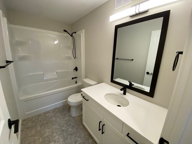 Photo - 12 Crystal Ave Unit 4