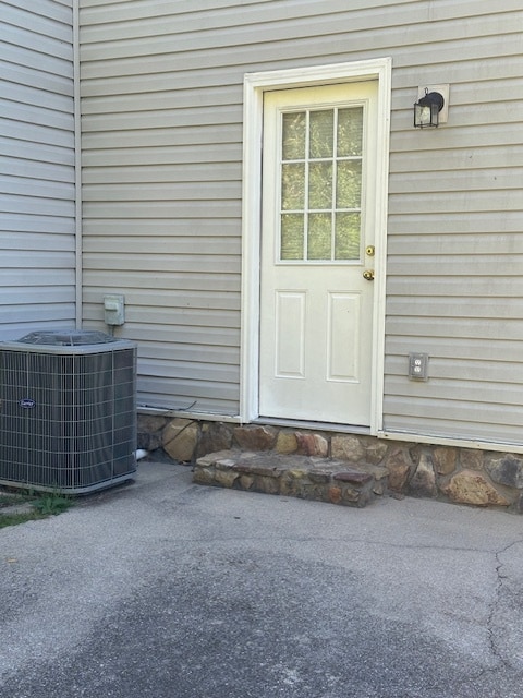 Photo - 27 Stratos Ln