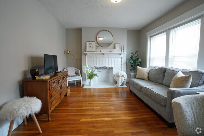 Building Photo - 19 Vinal St Rental